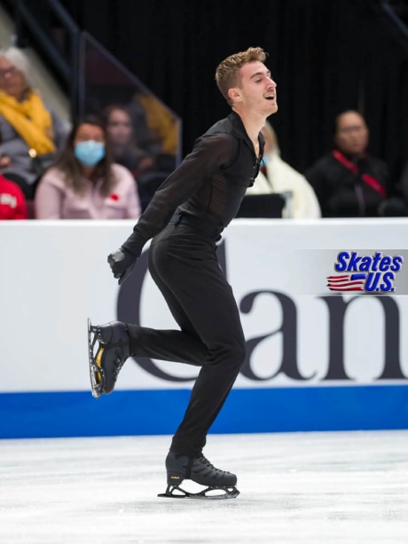 Ice Gallery Skates U.S.